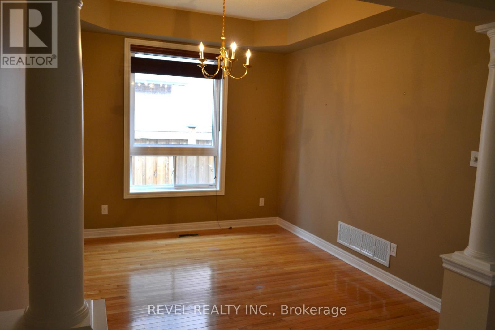 45 Tunney Place, Whitby, Ontario  L1M 2G5 - Photo 6 - E13743468