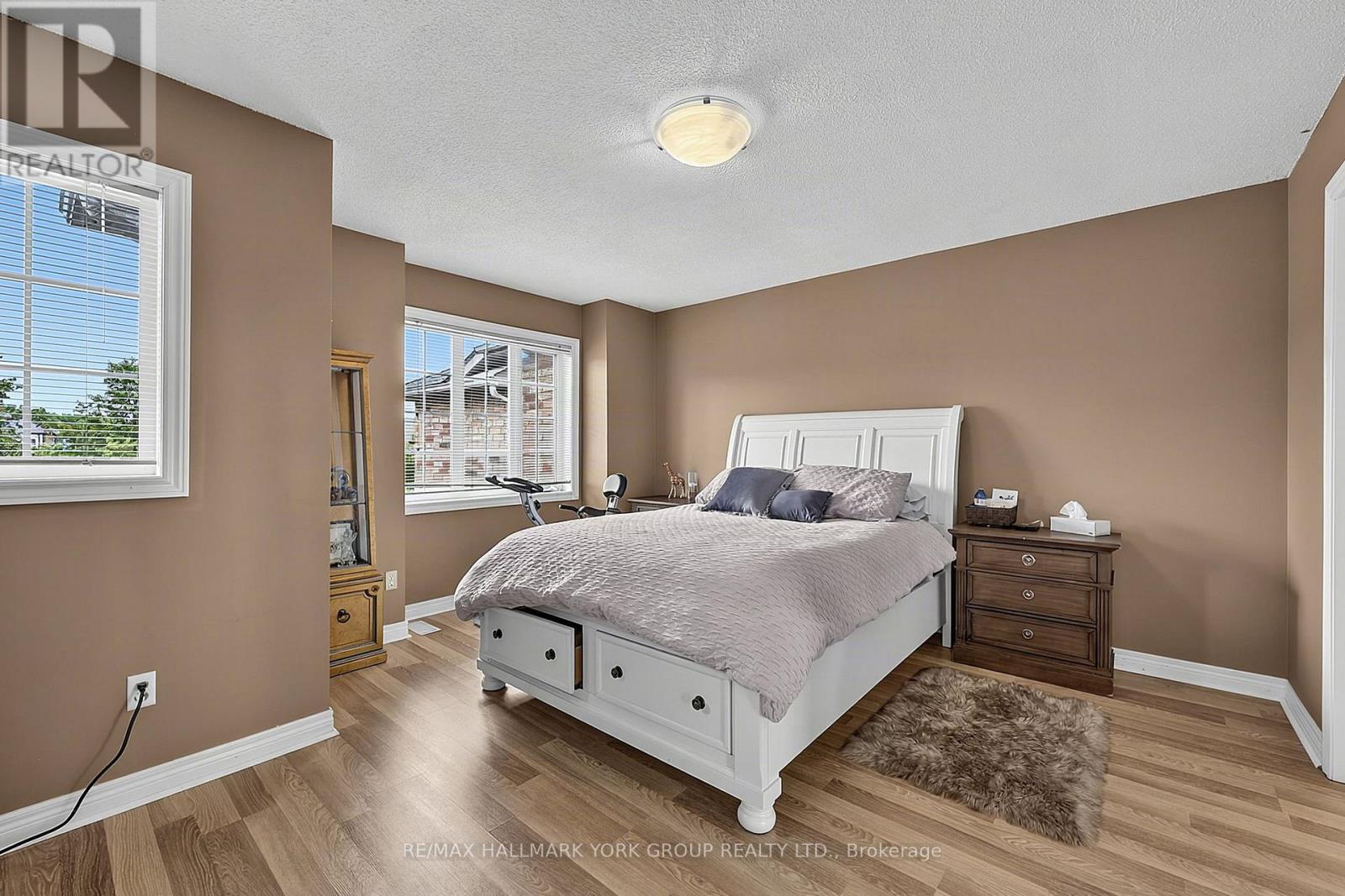 620 Bondi Avenue, Newmarket (Gorham-College Manor), Ontario  L3Y 8S8 - Photo 20 - N13743462