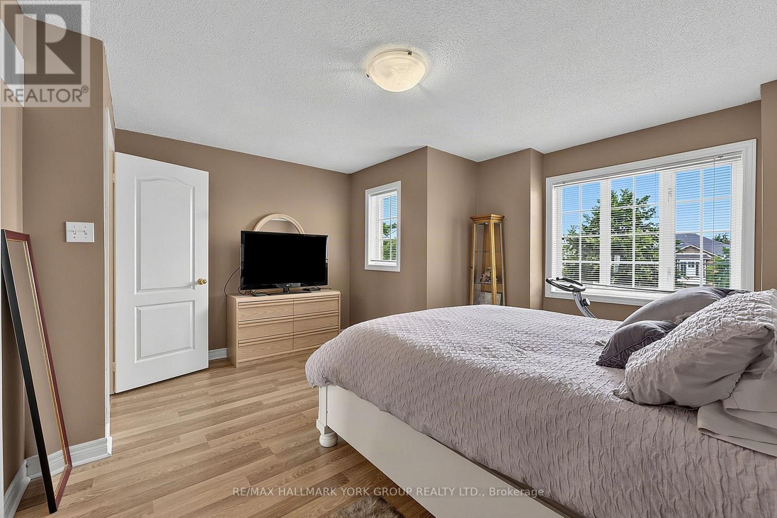 620 Bondi Avenue, Newmarket (Gorham-College Manor), Ontario  L3Y 8S8 - Photo 21 - N13743462