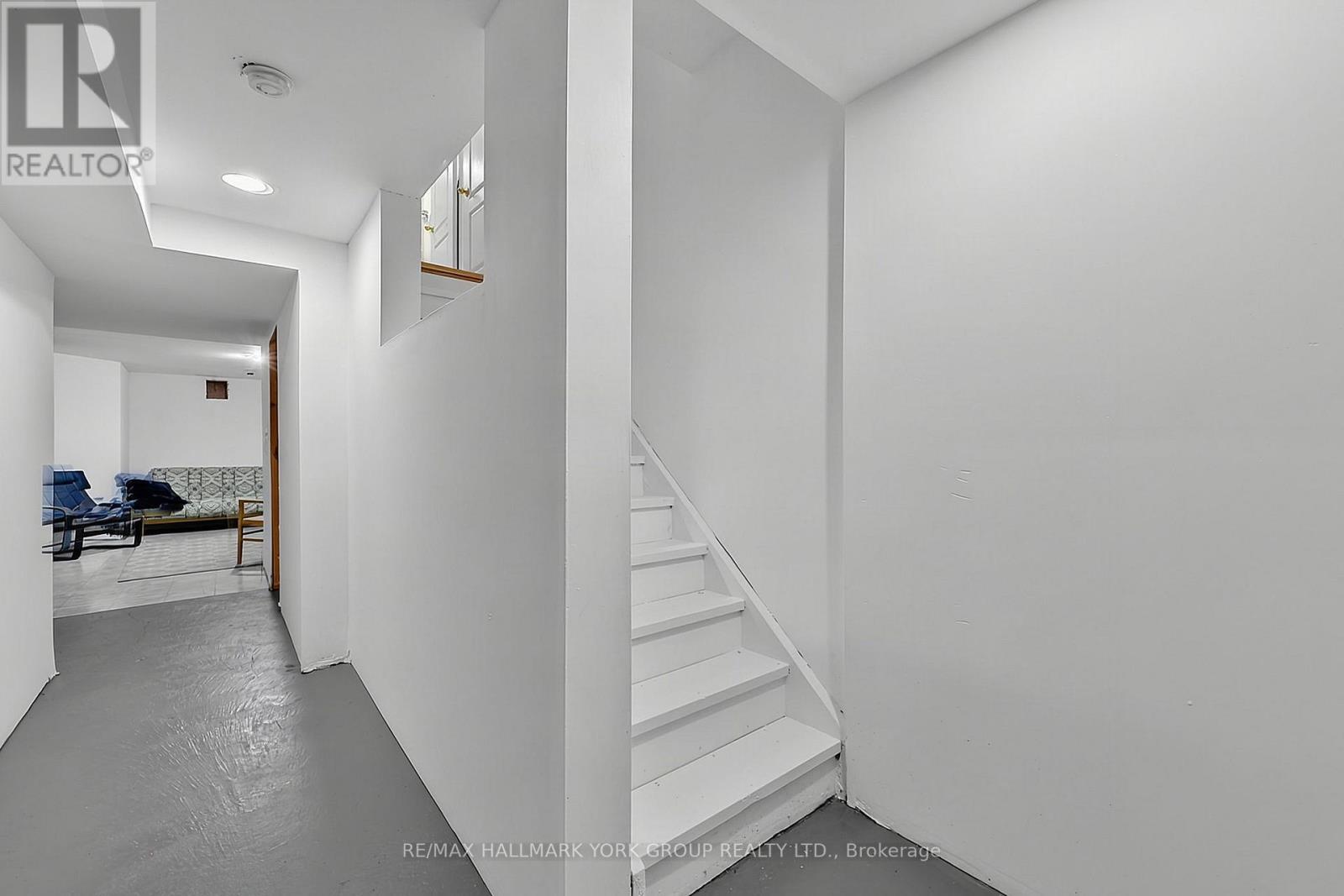 620 Bondi Avenue, Newmarket (Gorham-College Manor), Ontario  L3Y 8S8 - Photo 25 - N13743462
