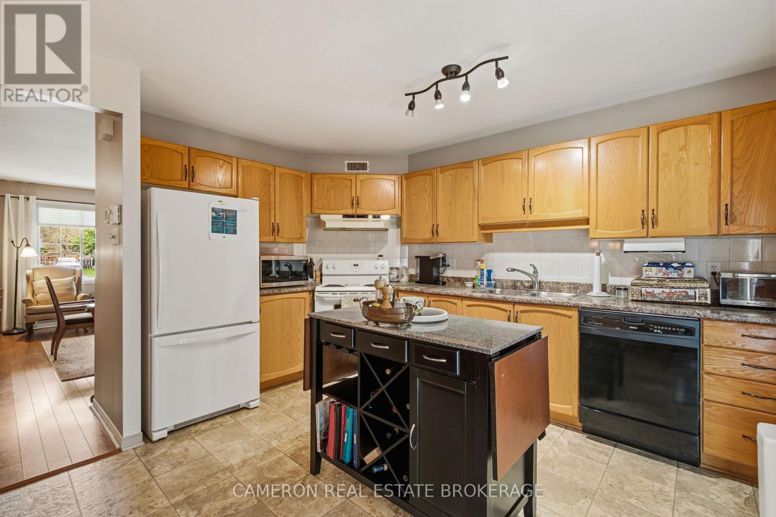 2314 Emily Crescent, Cornwall, Ontario  K6H 7H5 - Photo 8 - X13743508