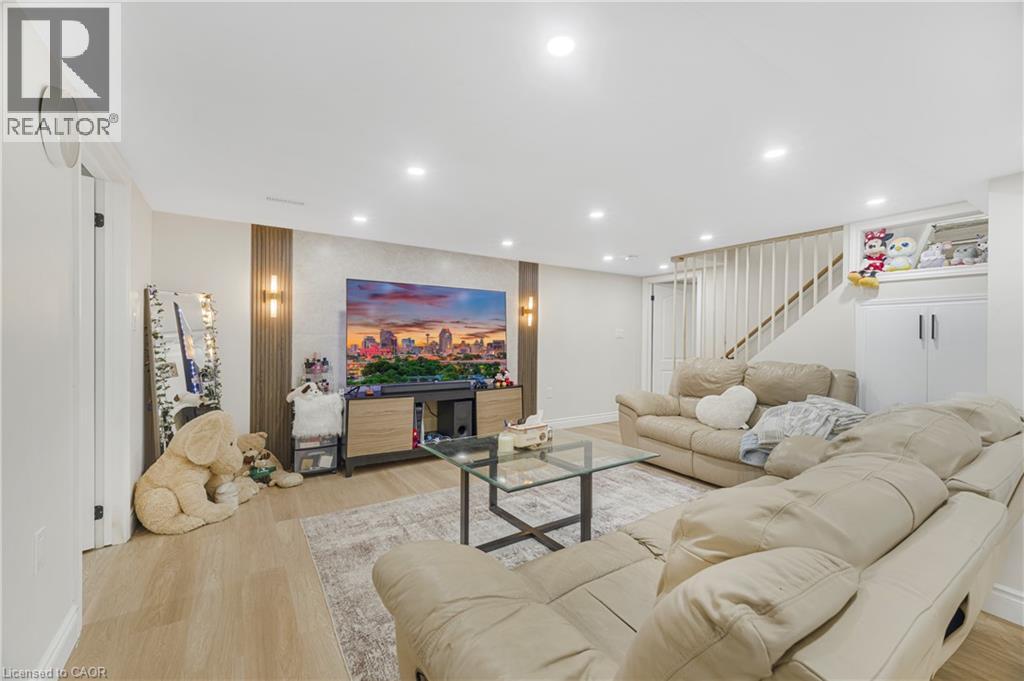 8793 Thorold Stone Road, Niagara Falls, Ontario  L2H 0V9 - Photo 34 - 40860563