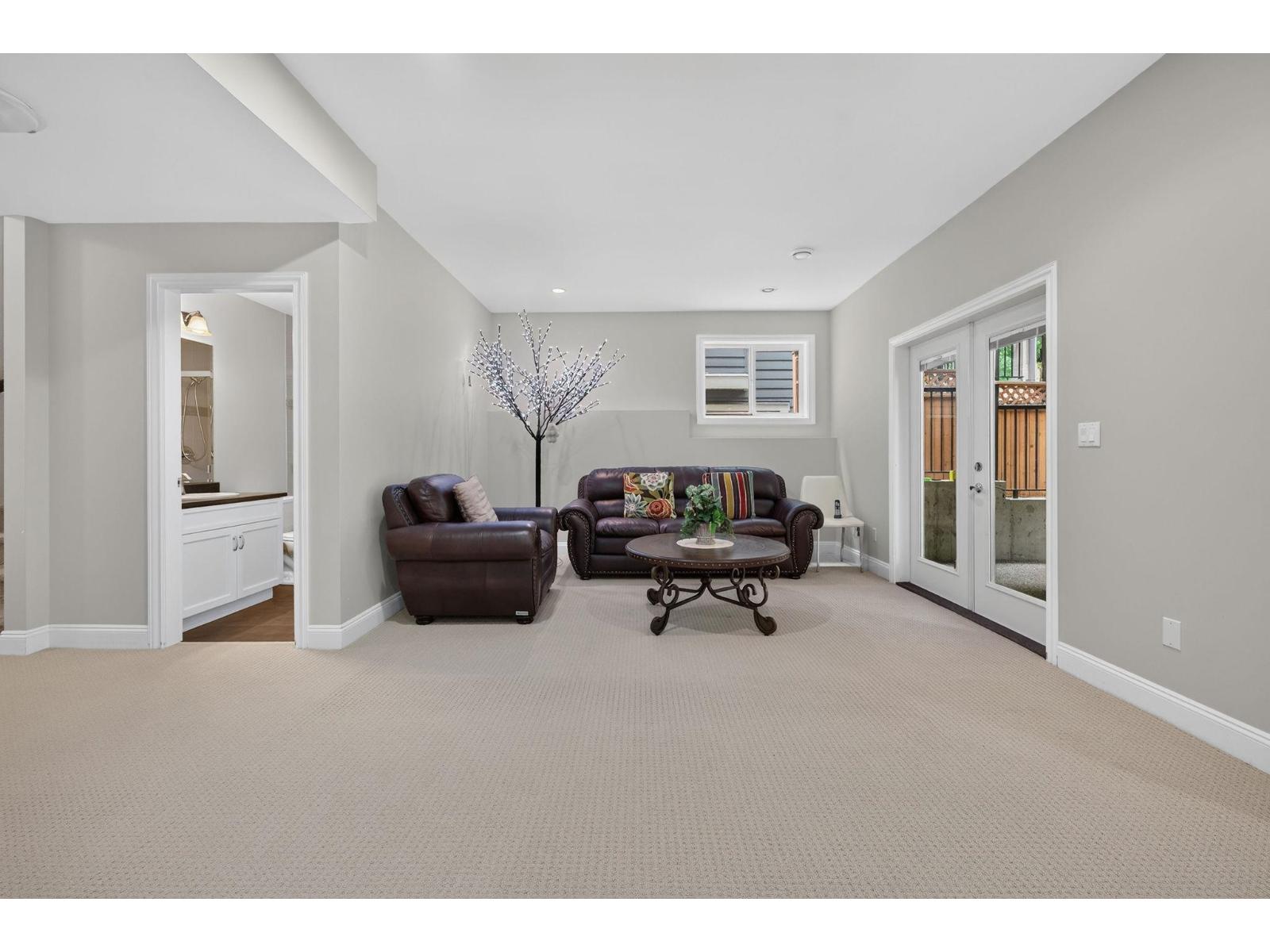 16285 26b Avenue, Surrey, British Columbia  V3S 6Z2 - Photo 30 - R3161427