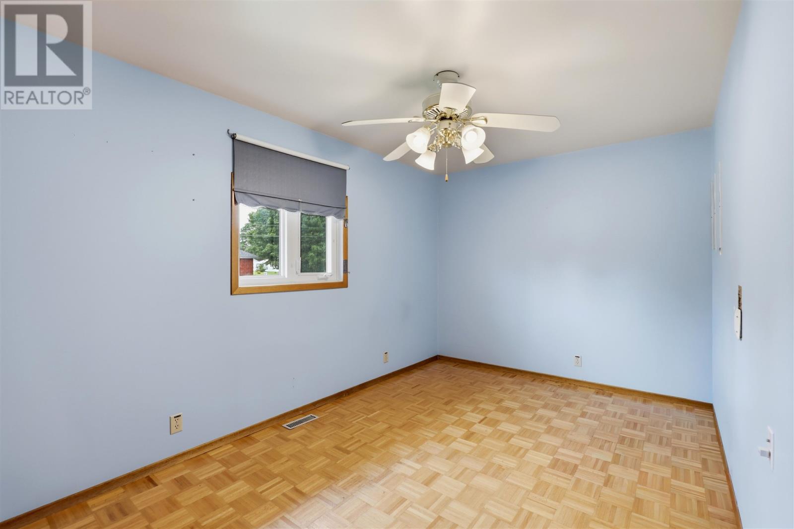 30 Adeline Undefined, Sault Ste. Marie, Ontario P6B 5M4 - Photo 18 - SM262405