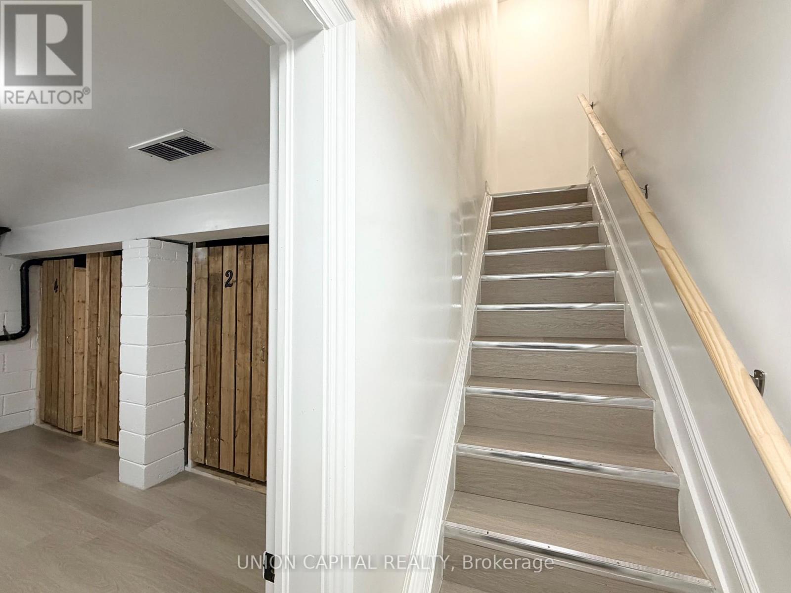 1342 Weston Road, Toronto, Ontario M6M 4R5 - Photo 24 - W13740626