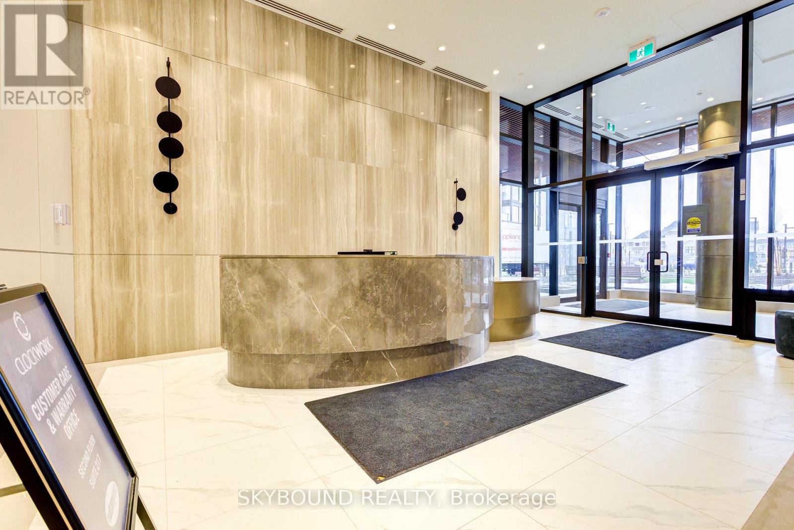 808 - 1415 Dundas Street, Oakville, Ontario  L6H 7G1 - Photo 4 - W13742186