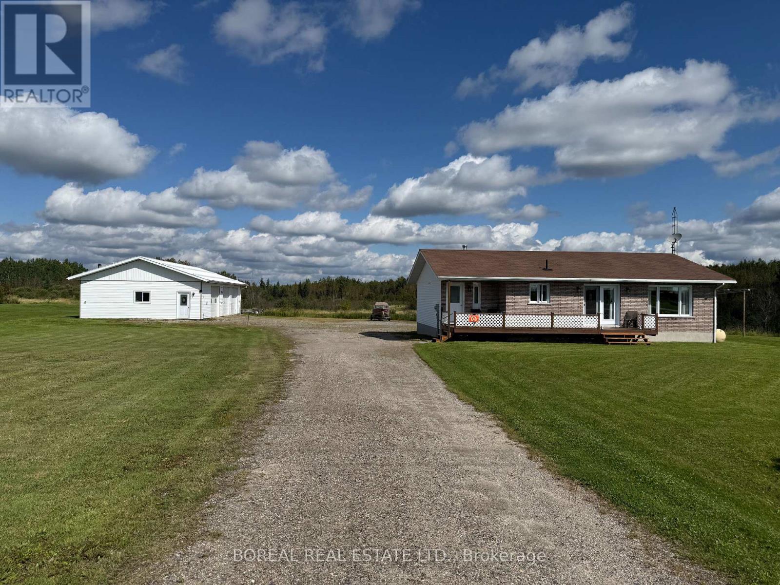 1363 HWY 652, Cochrane, Ontario