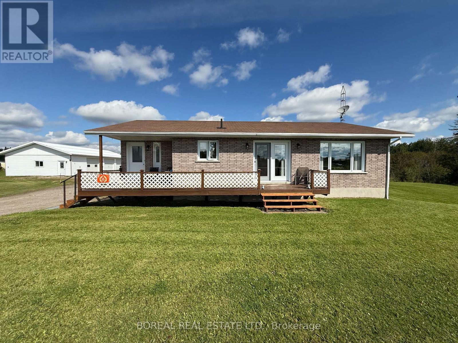 1363 Hwy 652, Cochrane, Ontario  P0L 1C0 - Photo 3 - T13743514