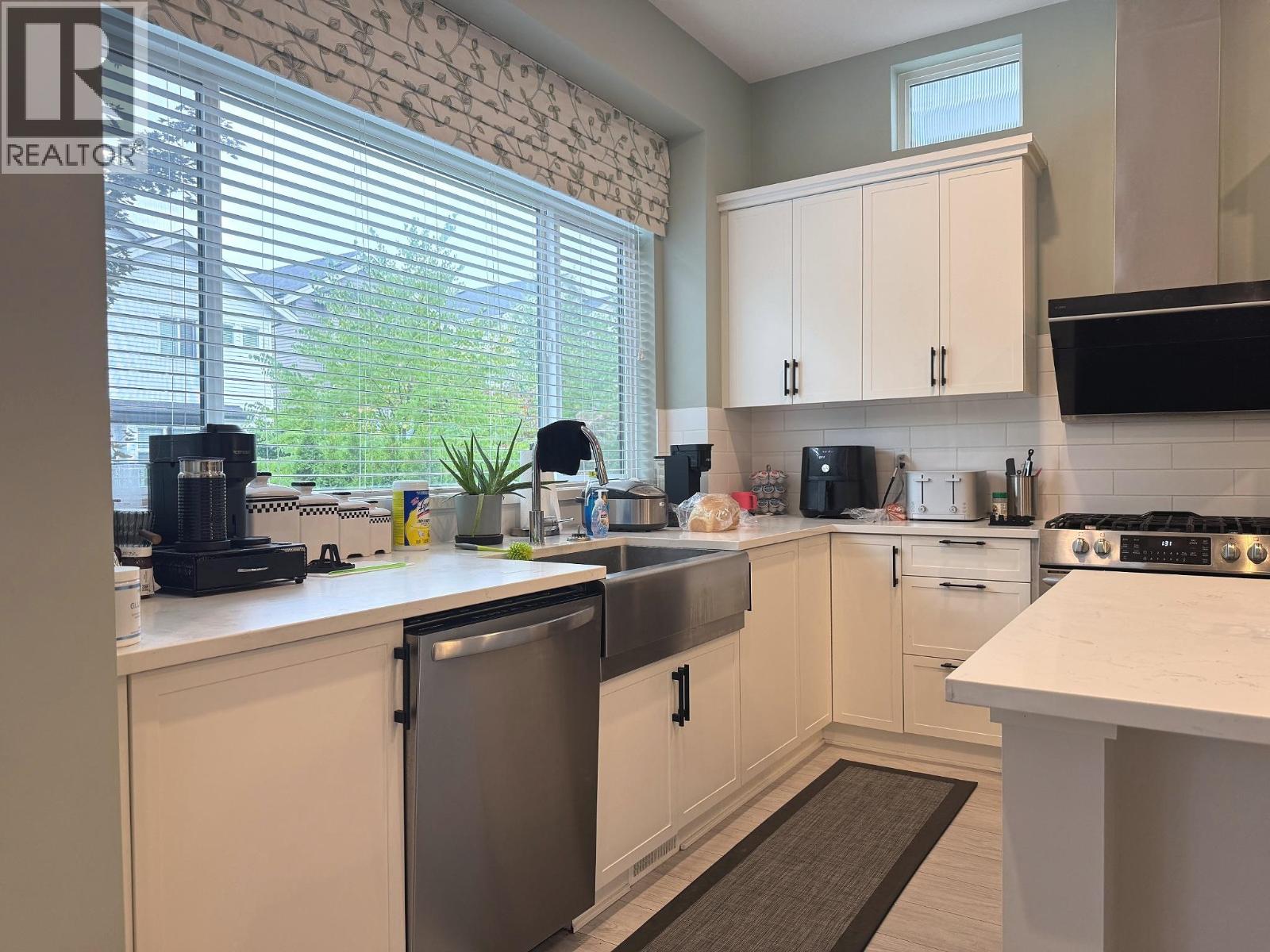 23192 113b Avenue, Maple Ridge, British Columbia  V2X 4K6 - Photo 7 - R3161425