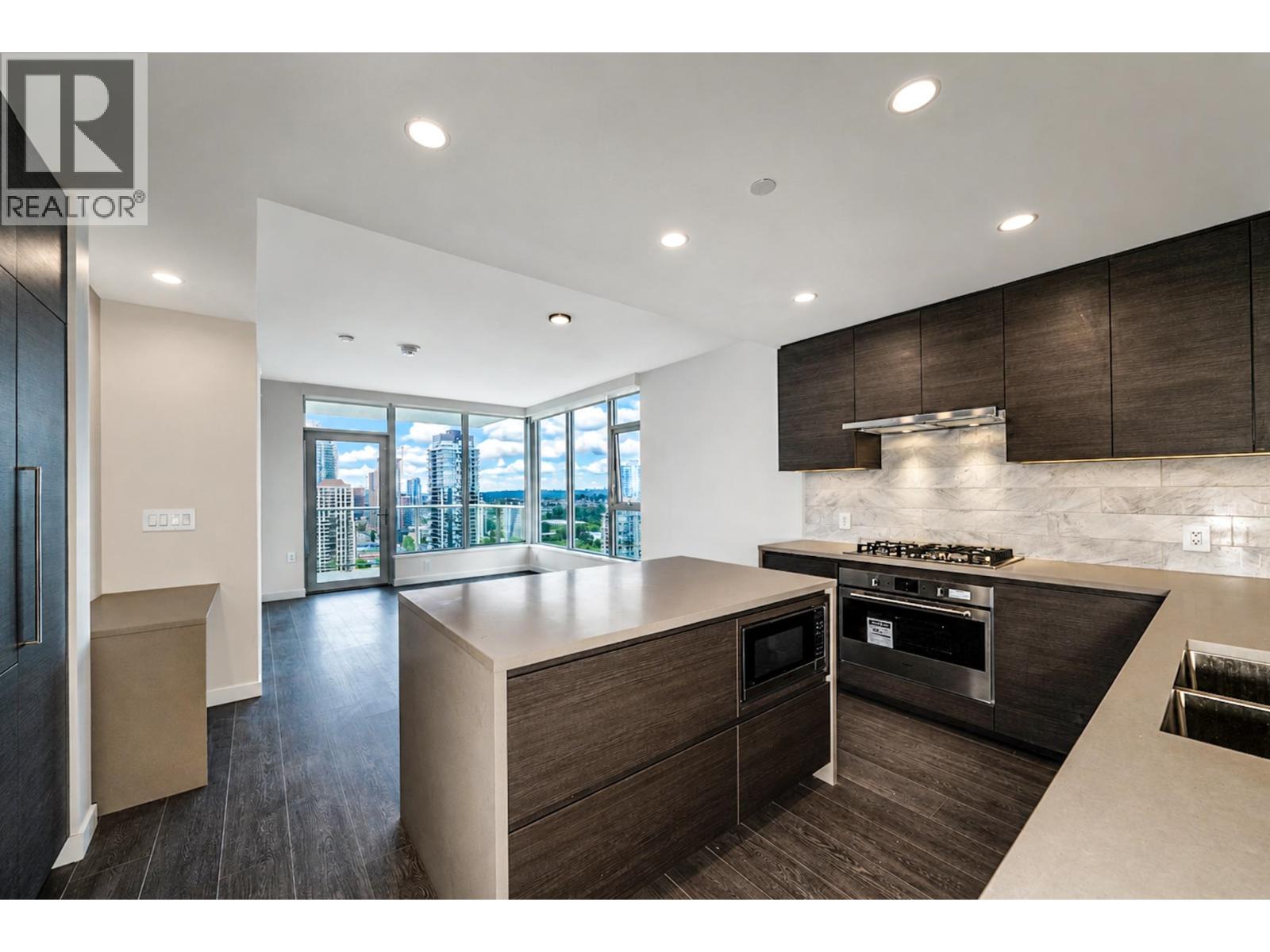 2811 2108 Gilmore Avenue, Burnaby, British Columbia  V6P 0G7 - Photo 3 - R3161366