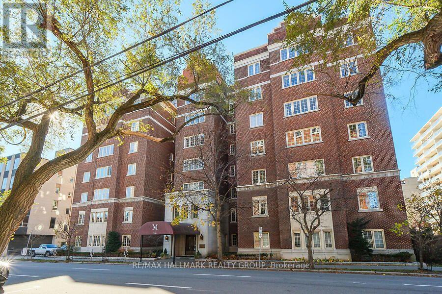2c - 260 Metcalfe Street, Ottawa, Ontario