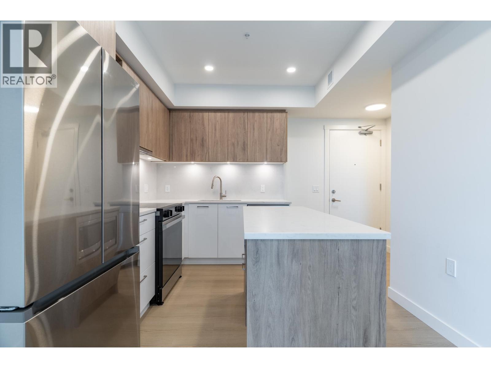 421 82 First Street, New Westminster, British Columbia  V3L 0L8 - Photo 8 - R3161470