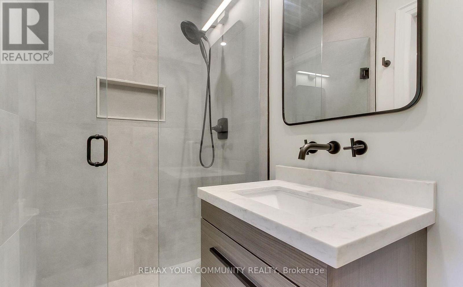 Main Floor W/o Basement - 67 Davis Road, Aurora, Ontario L4G 2B4 - Photo 23 - N13743524
