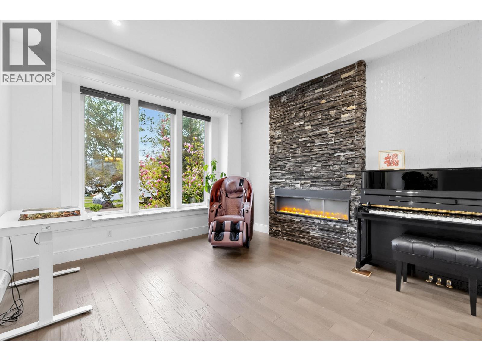 4555 W 9th Avenue, Vancouver, British Columbia  V6R 2E2 - Photo 11 - R3161474