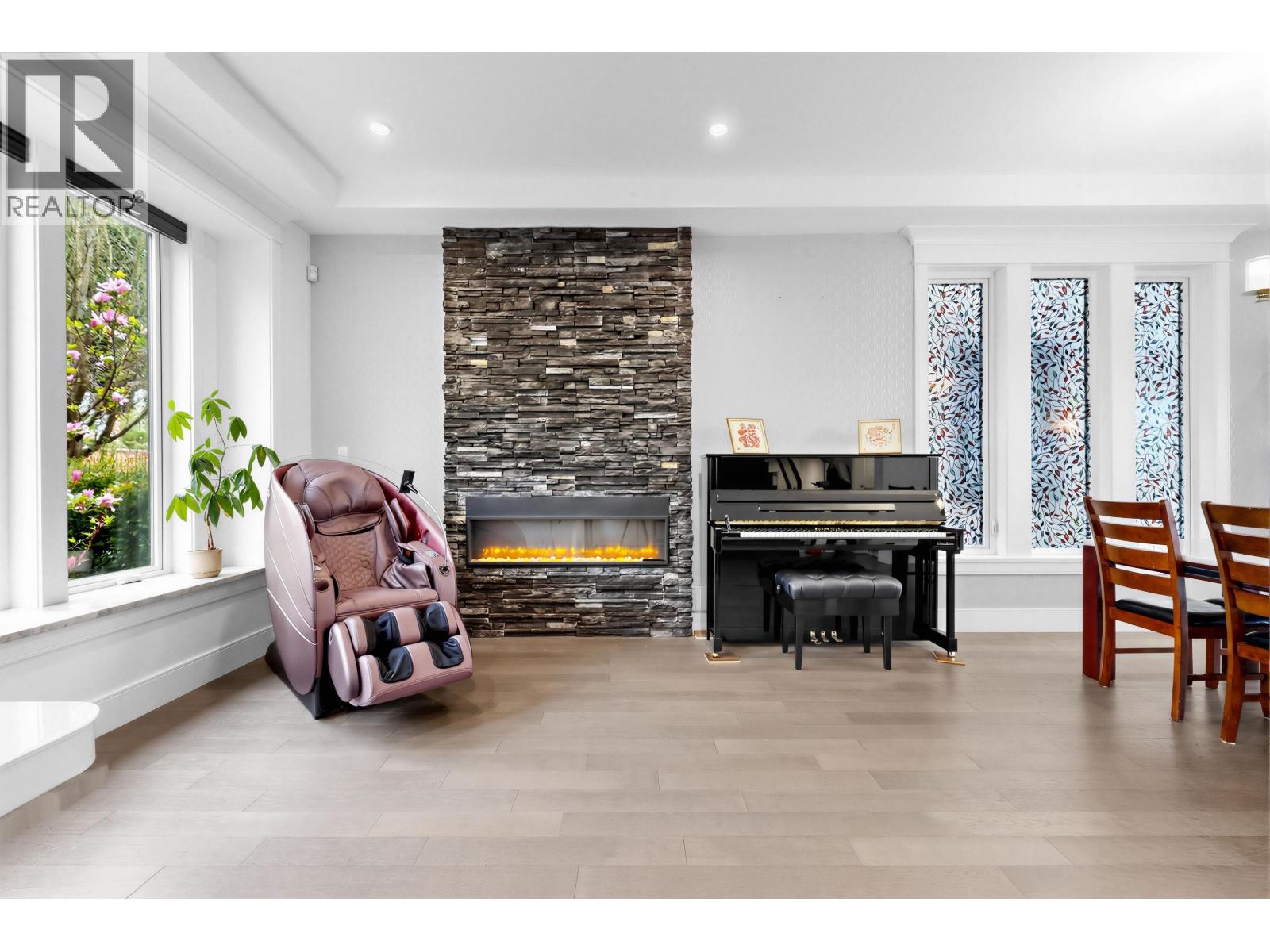 4555 W 9th Avenue, Vancouver, British Columbia  V6R 2E2 - Photo 12 - R3161474