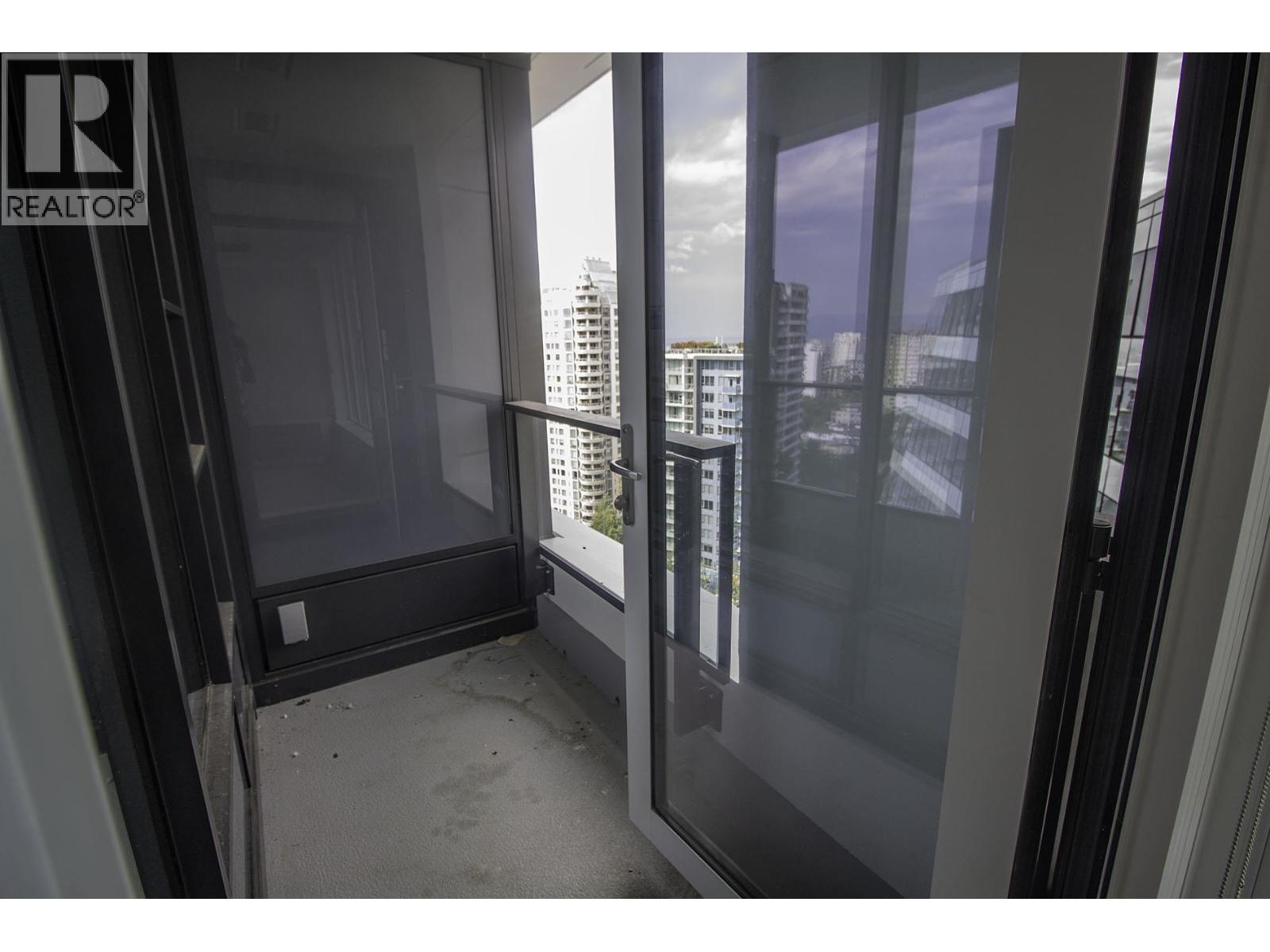 2002 1289 Hornby Street, Vancouver, British Columbia  V6Z 0G7 - Photo 12 - R3161468