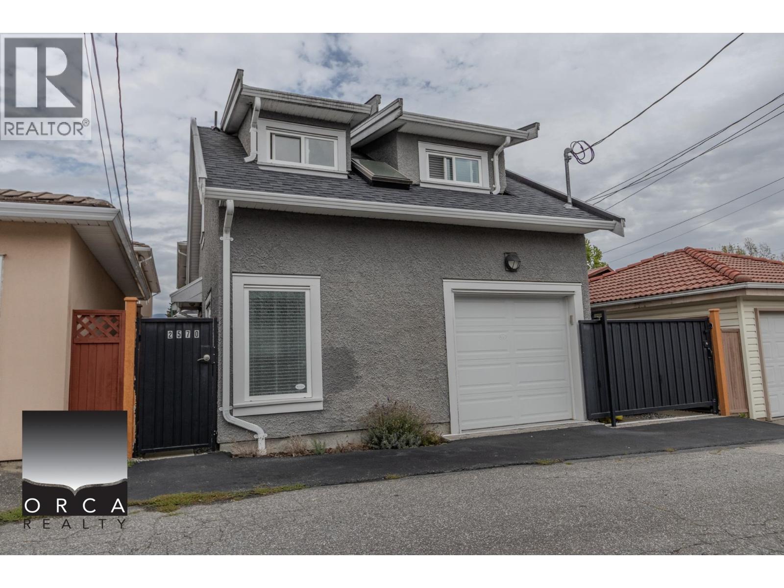 2570 E 2ND AVENUE, vancouver, British Columbia