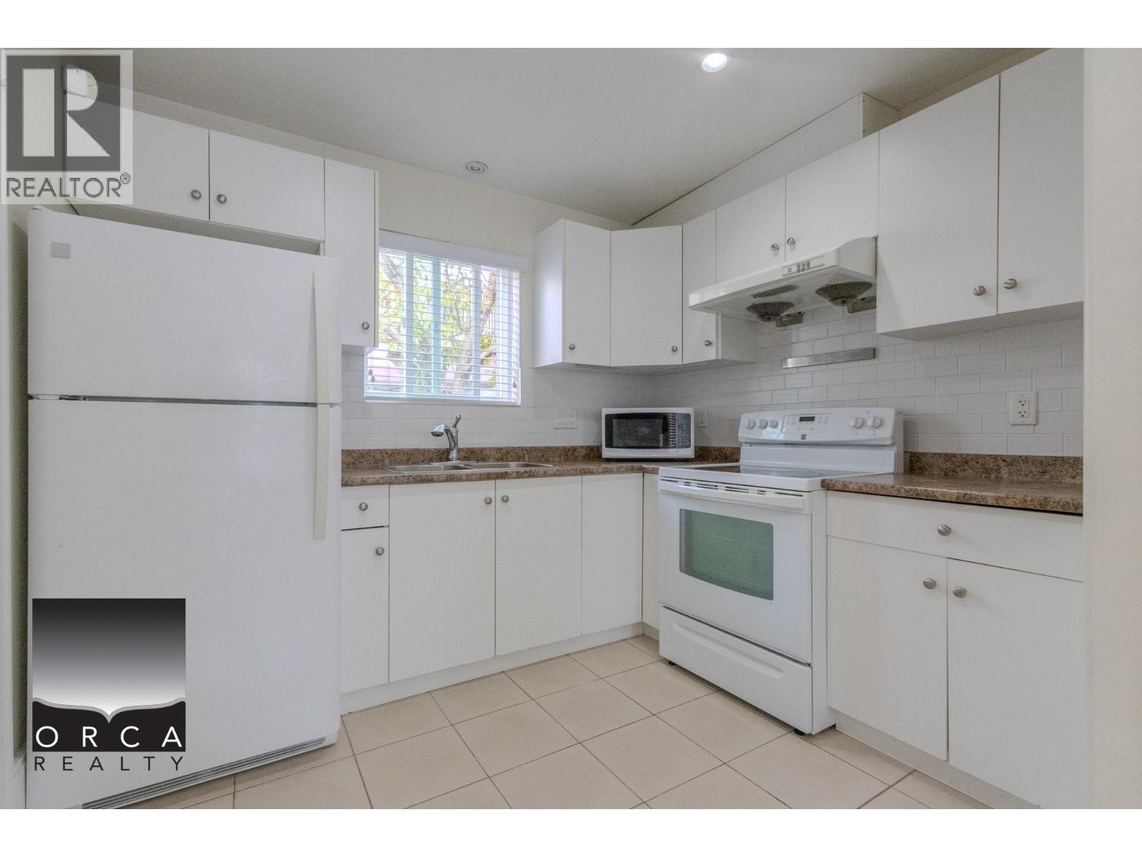 2570 E 2nd Avenue, Vancouver, British Columbia  V5M 1C6 - Photo 5 - R3161469