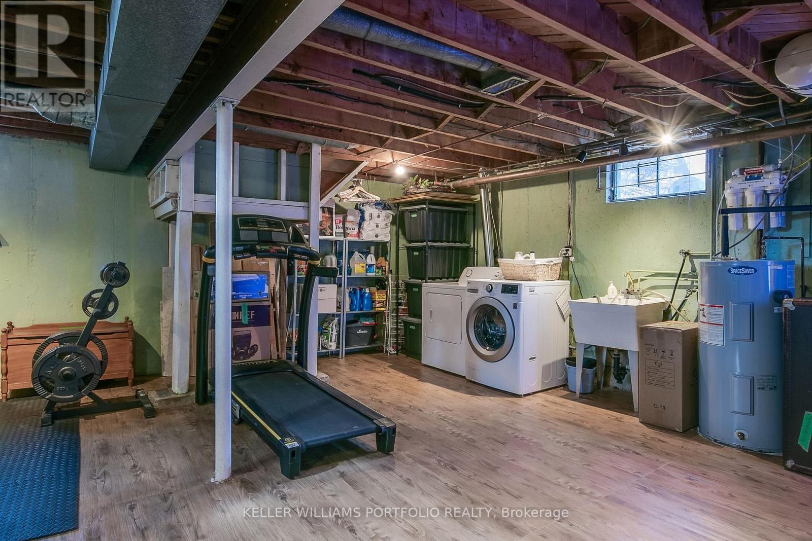 88 Sabrina Dr Drive, Toronto, Ontario  M9R 2J9 - Photo 29 - W13743526
