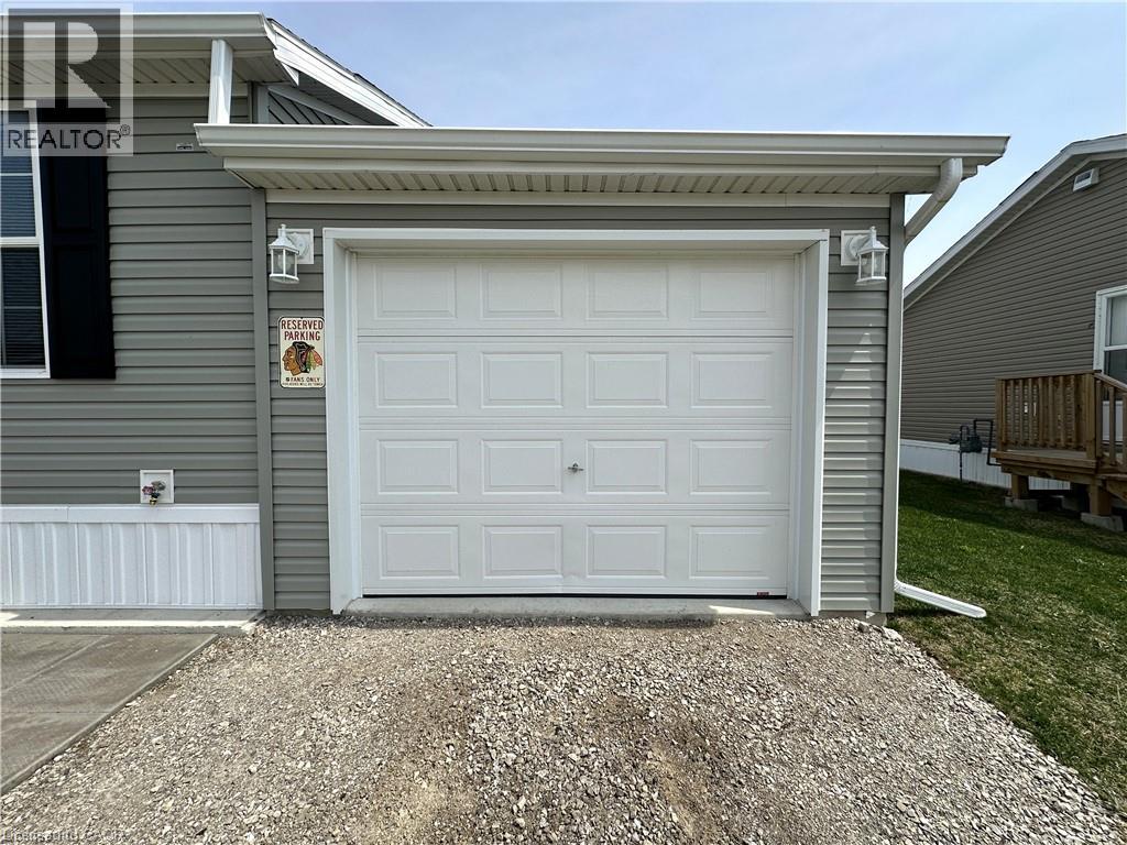 14 Copper Beech Drive, Haldimand County, Ontario  N0A 1L0 - Photo 46 - 40860160