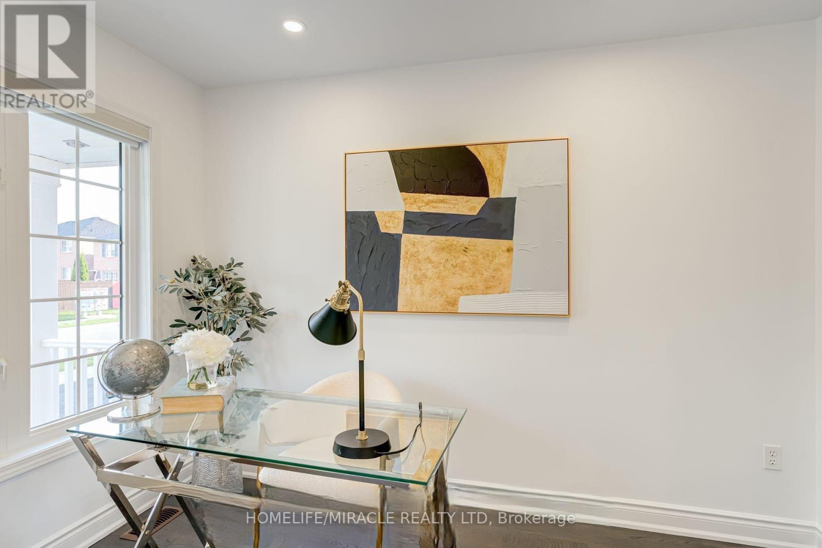 Upper - 190 Fandango Drive, Brampton, Ontario  L6X 0L3 - Photo 11 - W13743542
