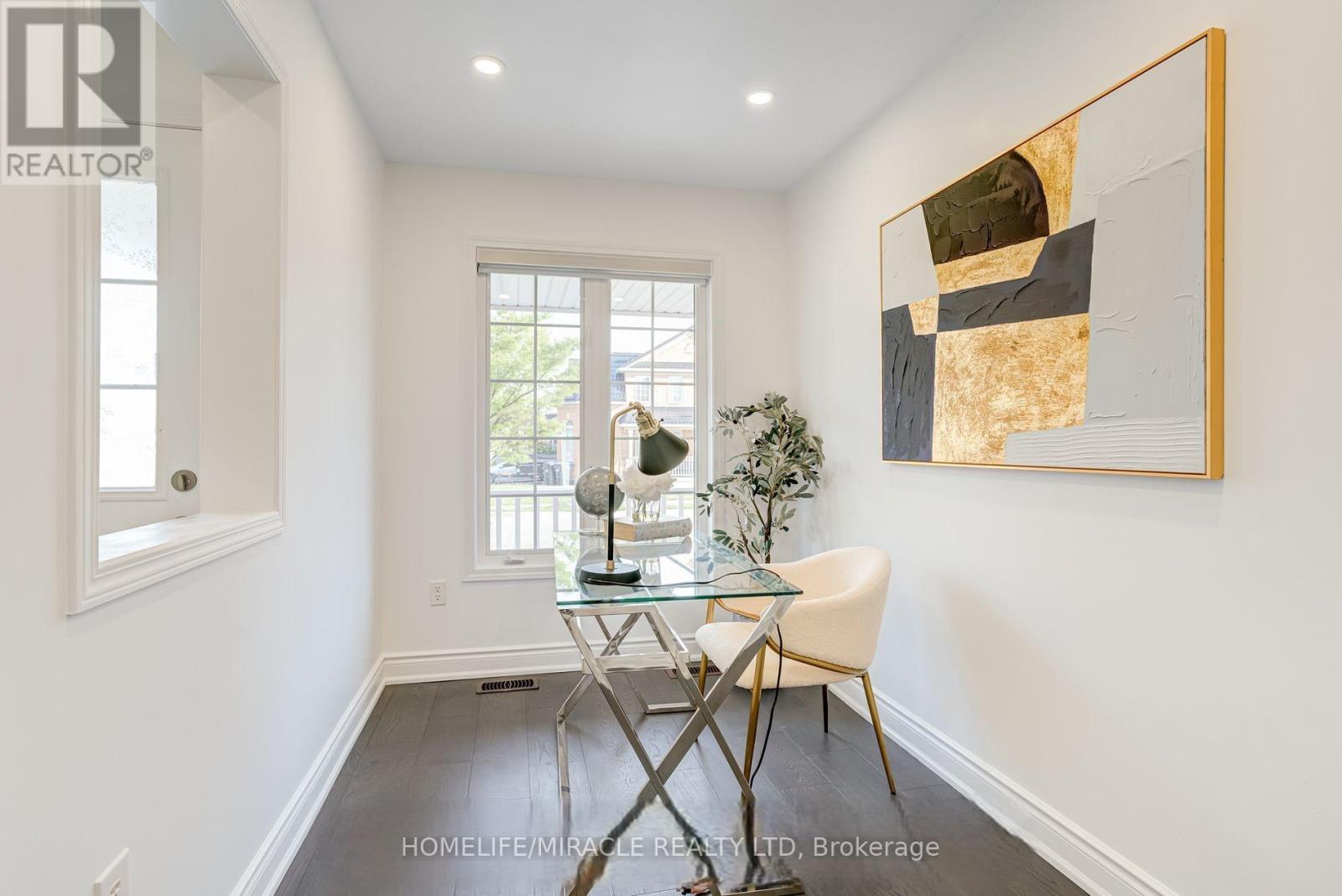 Upper - 190 Fandango Drive, Brampton, Ontario  L6X 0L3 - Photo 4 - W13743542