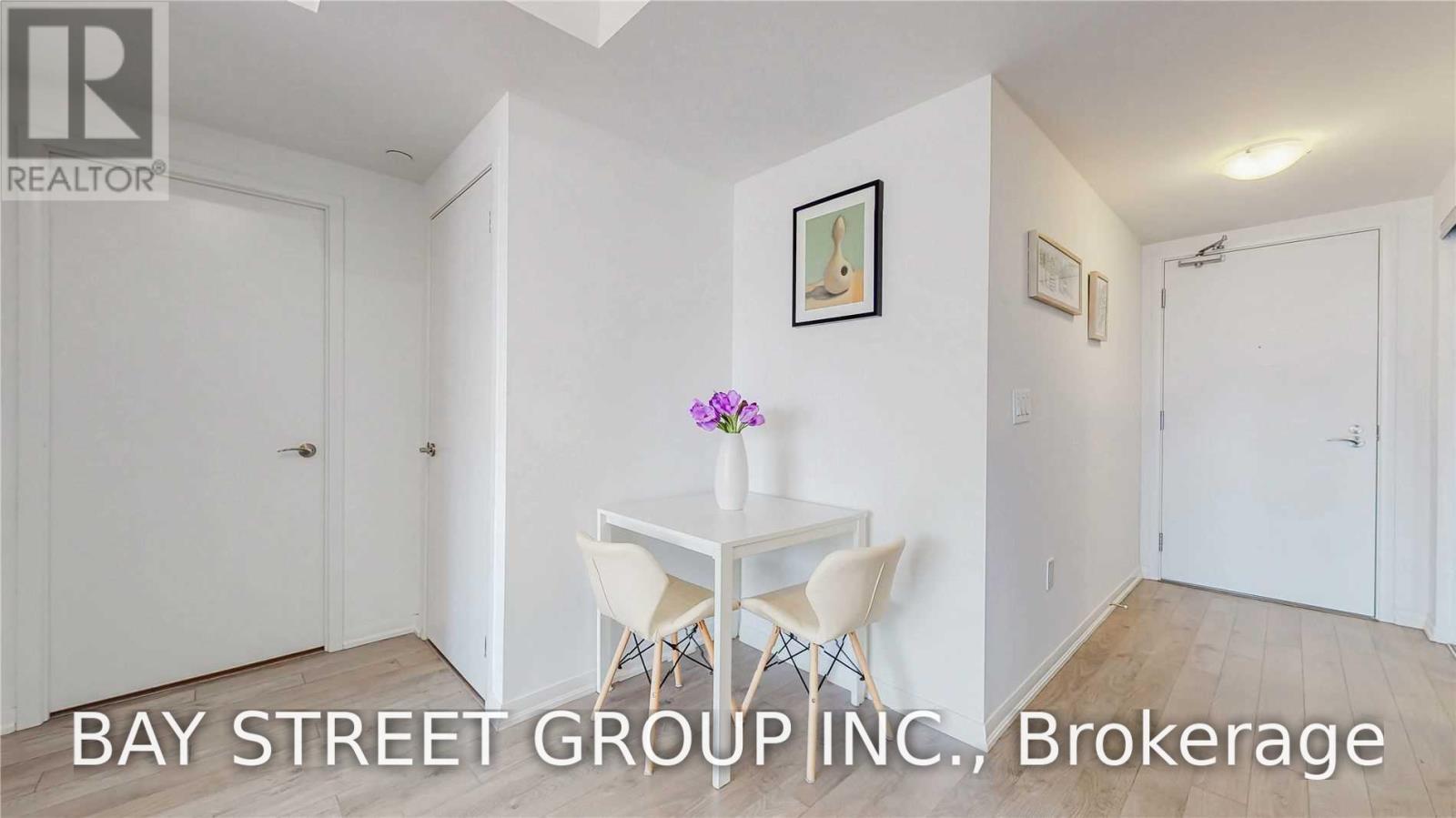 805 - 3091 Dufferin Street, Toronto, Ontario  M6A 0C4 - Photo 10 - W13743568