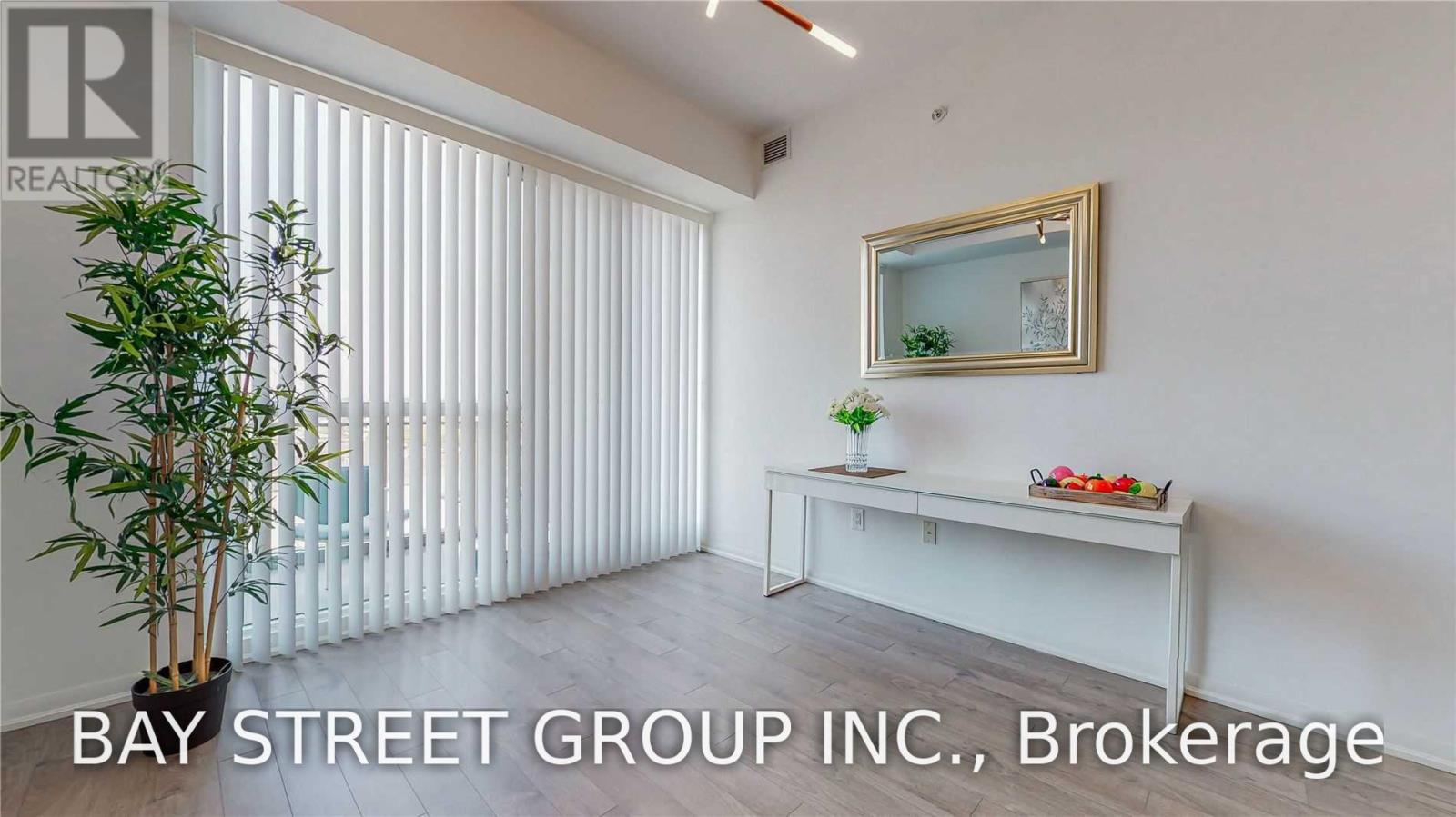 805 - 3091 Dufferin Street, Toronto, Ontario  M6A 0C4 - Photo 8 - W13743568