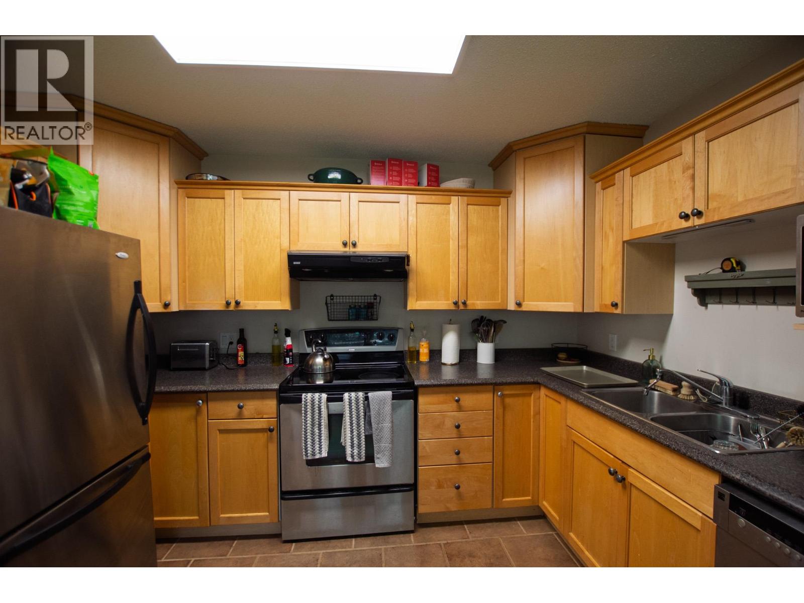 3175 Wallace Crescent, Prince George, British Columbia  V2K 3V5 - Photo 6 - R3161494
