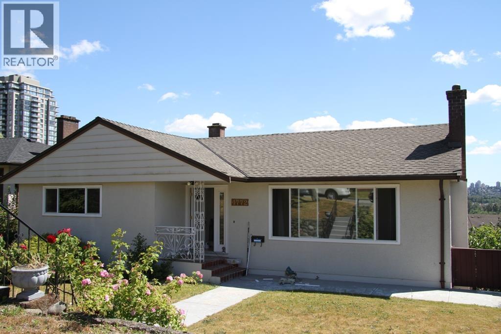 4772 RIDGELAWN DRIVE, burnaby, British Columbia
