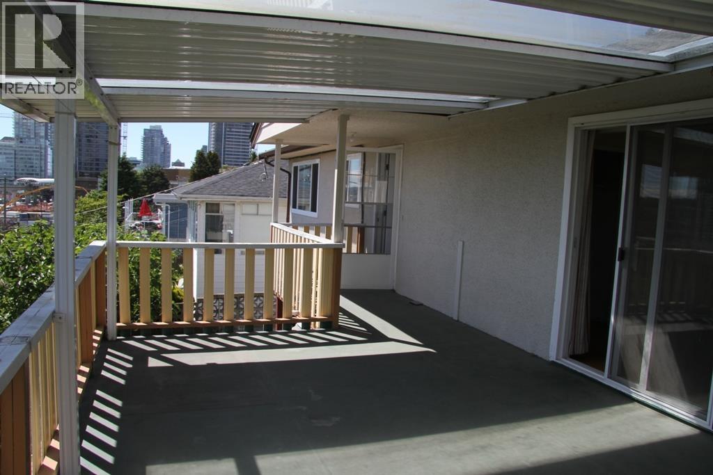 4772 Ridgelawn Drive, Burnaby, British Columbia  V5C 3Y2 - Photo 21 - R3161428
