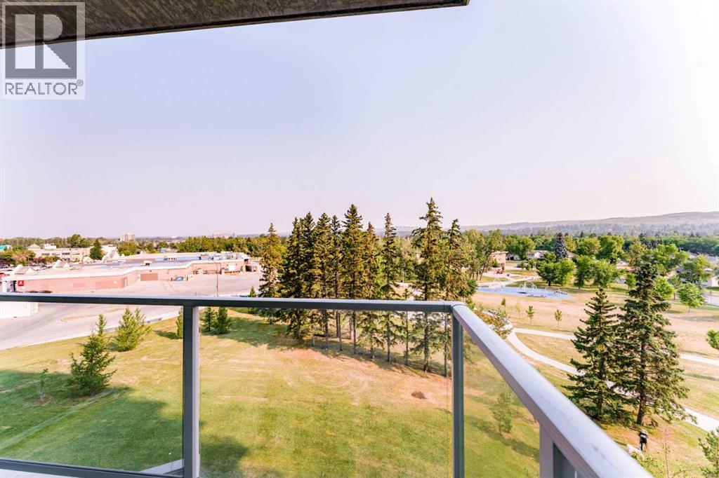 511, 30 Brentwood Common Nw, Calgary, Alberta  T2L 2L8 - Photo 7 - A2333213