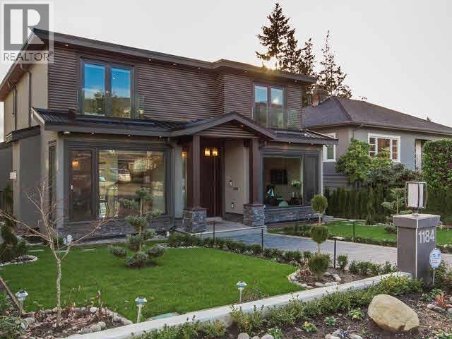 Lower Floor 1184 KINGS AVENUE, west vancouver, British Columbia