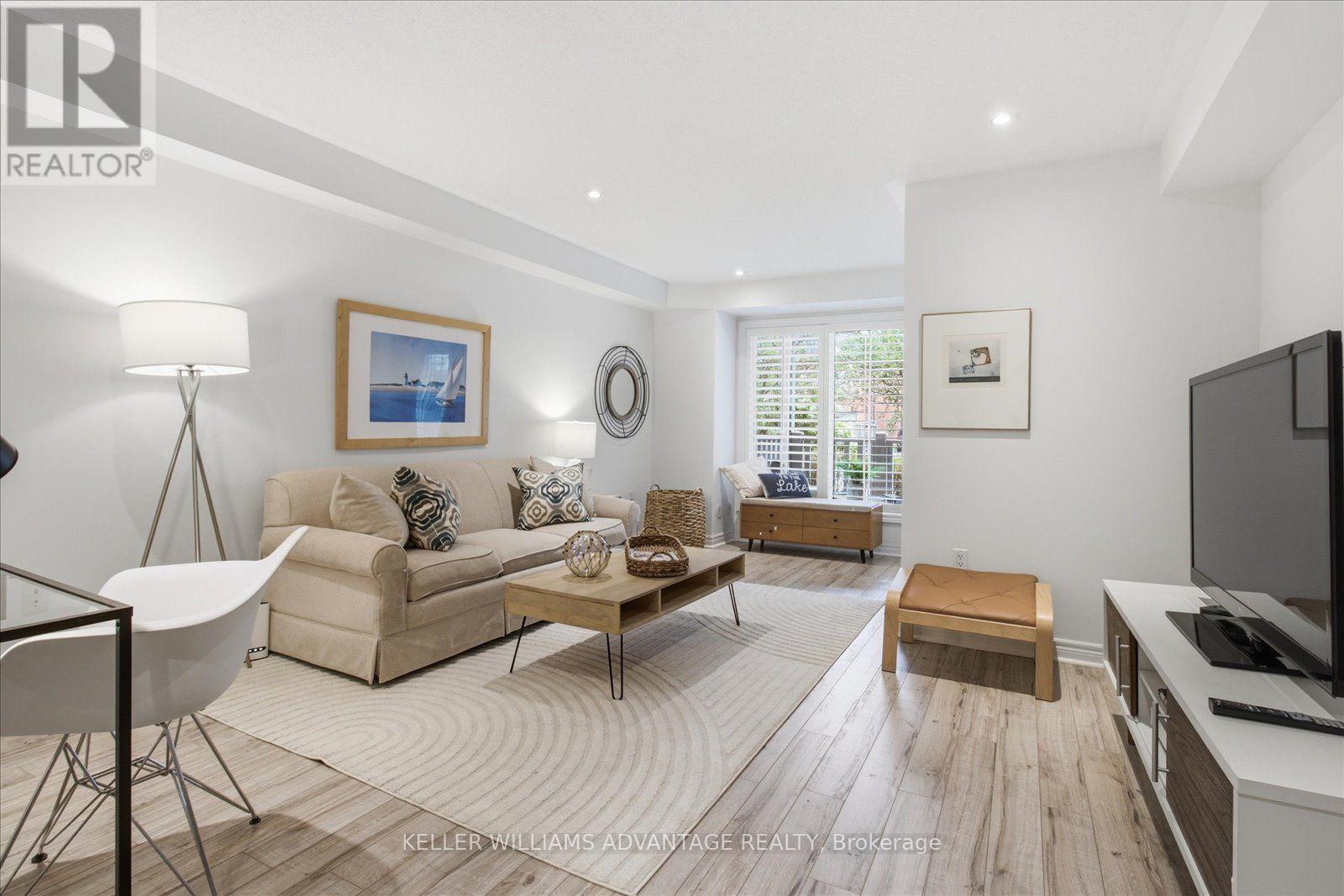 78 Woodbine Avenue, Toronto, Ontario M4L 2A2 - Photo 4 - E13742328