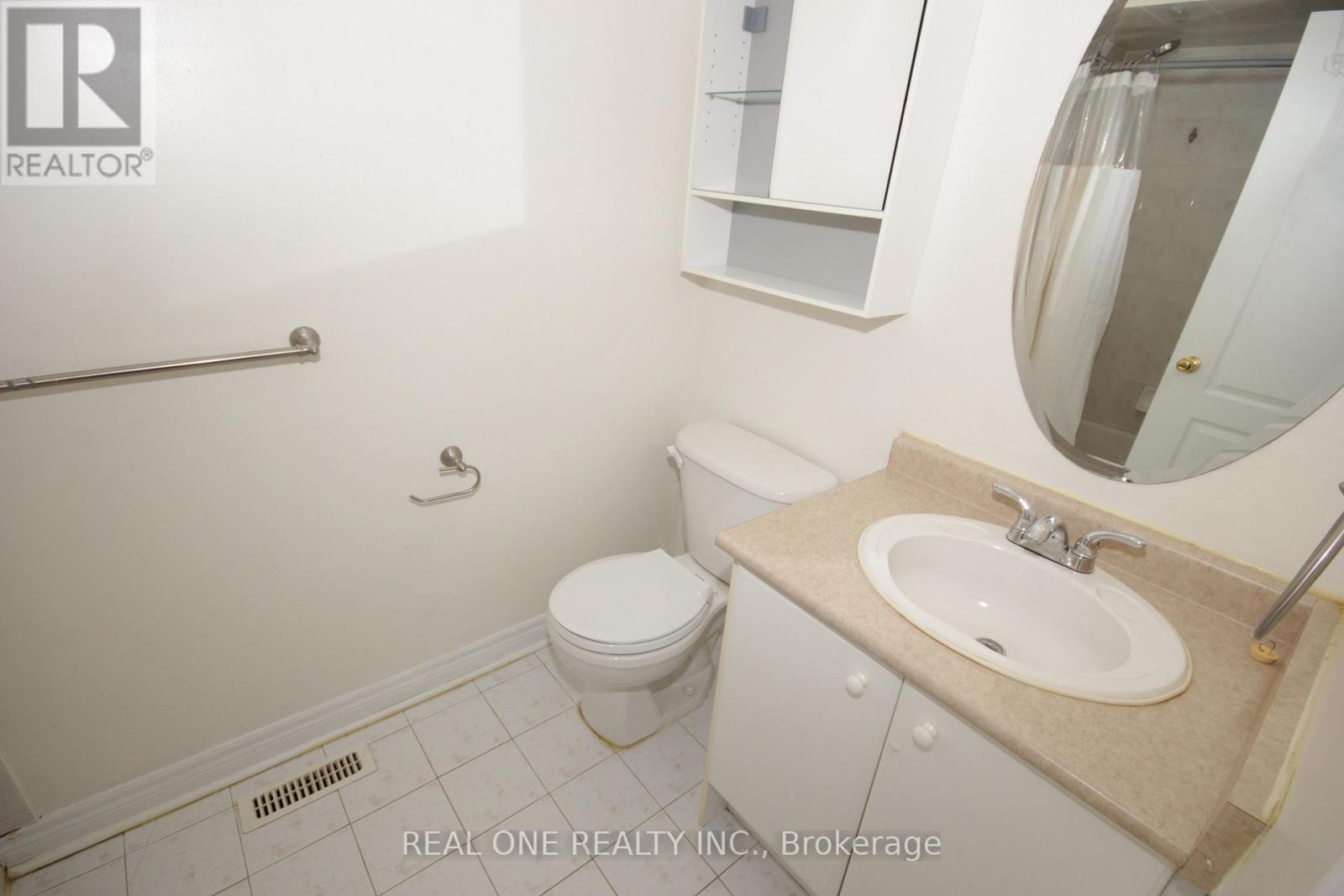 15 Azalea Gate Way, Markham, Ontario  L3T 7T9 - Photo 12 - N13741330