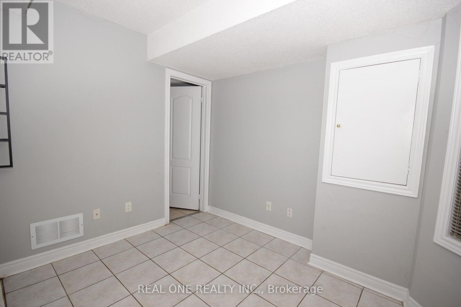 15 Azalea Gate Way, Markham, Ontario  L3T 7T9 - Photo 20 - N13741330