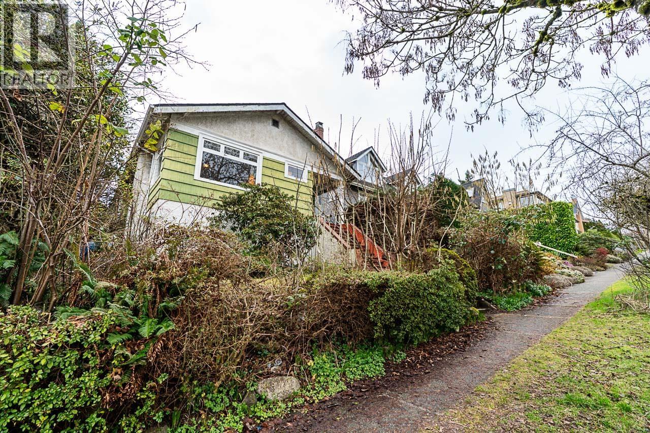 4534 W 5th Avenue, Vancouver, British Columbia  V6R 1S8 - Photo 2 - R3161471