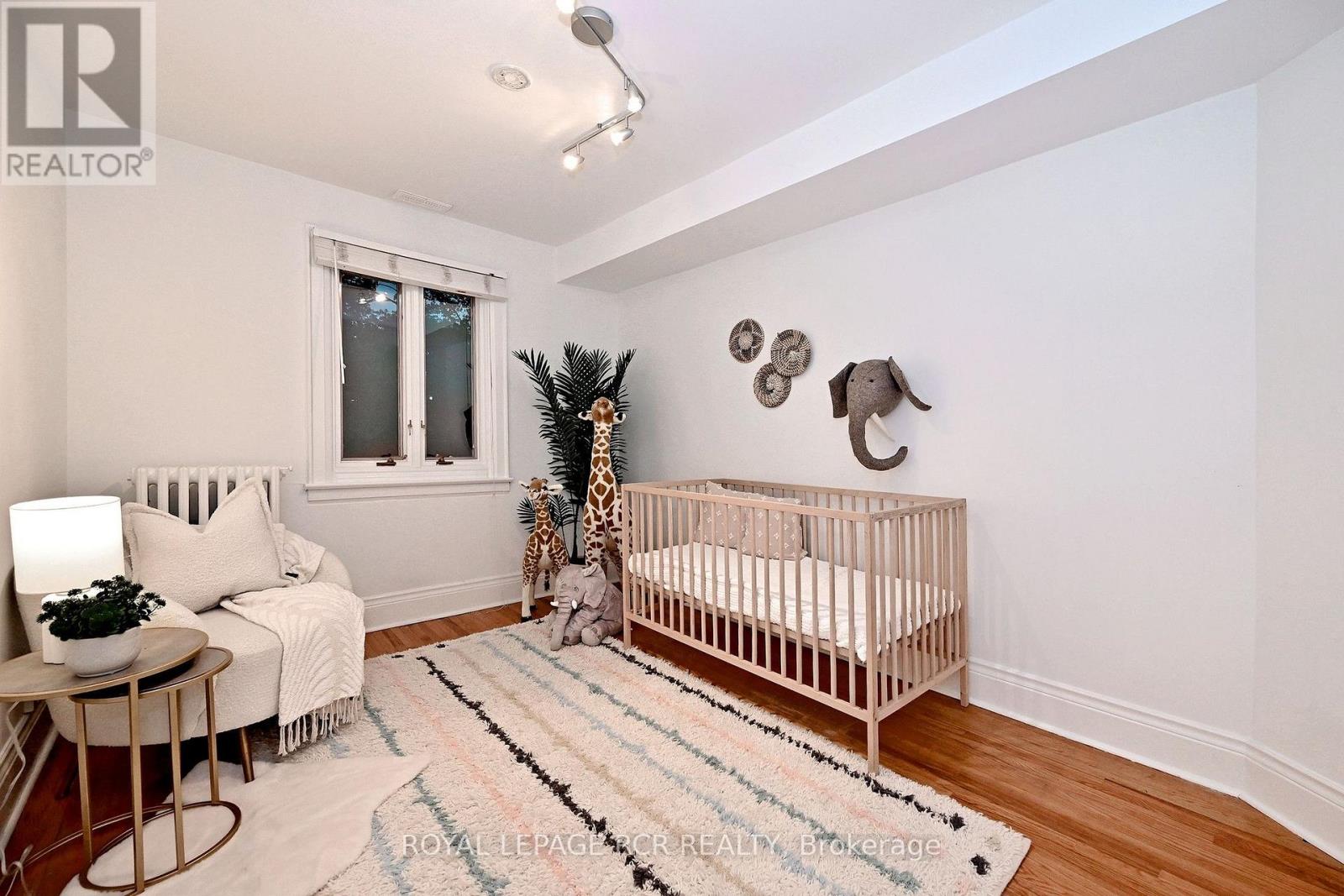 214 Briar Hill Avenue, Toronto, Ontario M4R 1J2 - Photo 24 - C13741056