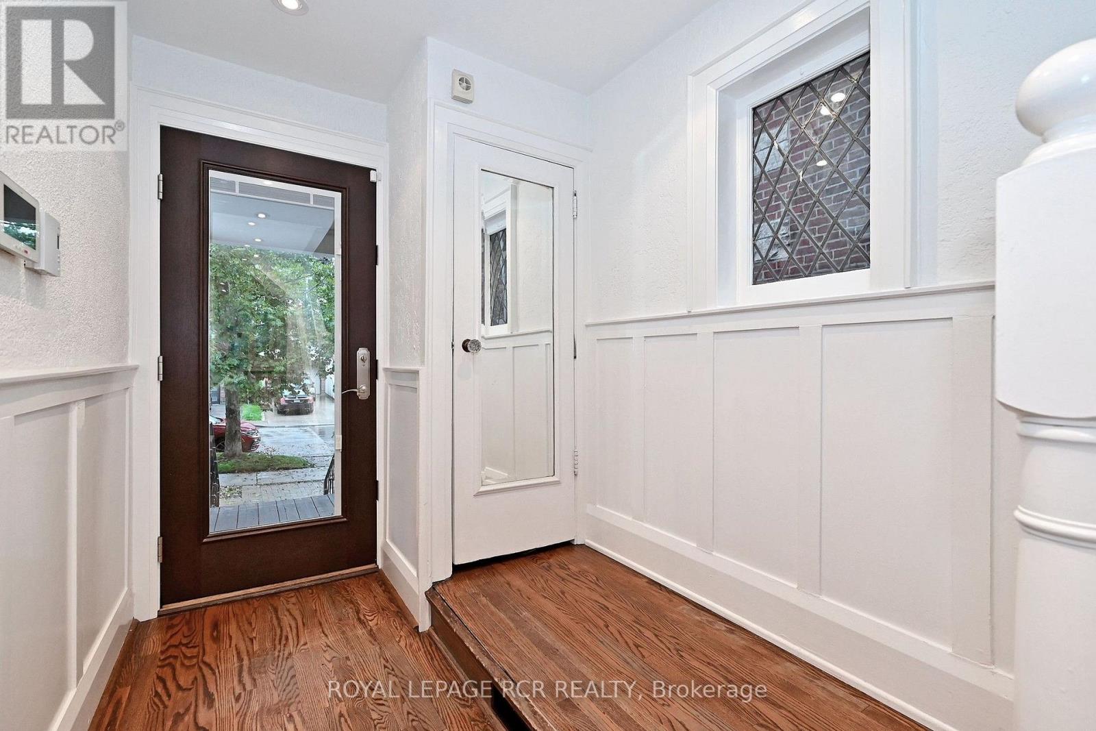 214 Briar Hill Avenue, Toronto, Ontario M4R 1J2 - Photo 6 - C13741056