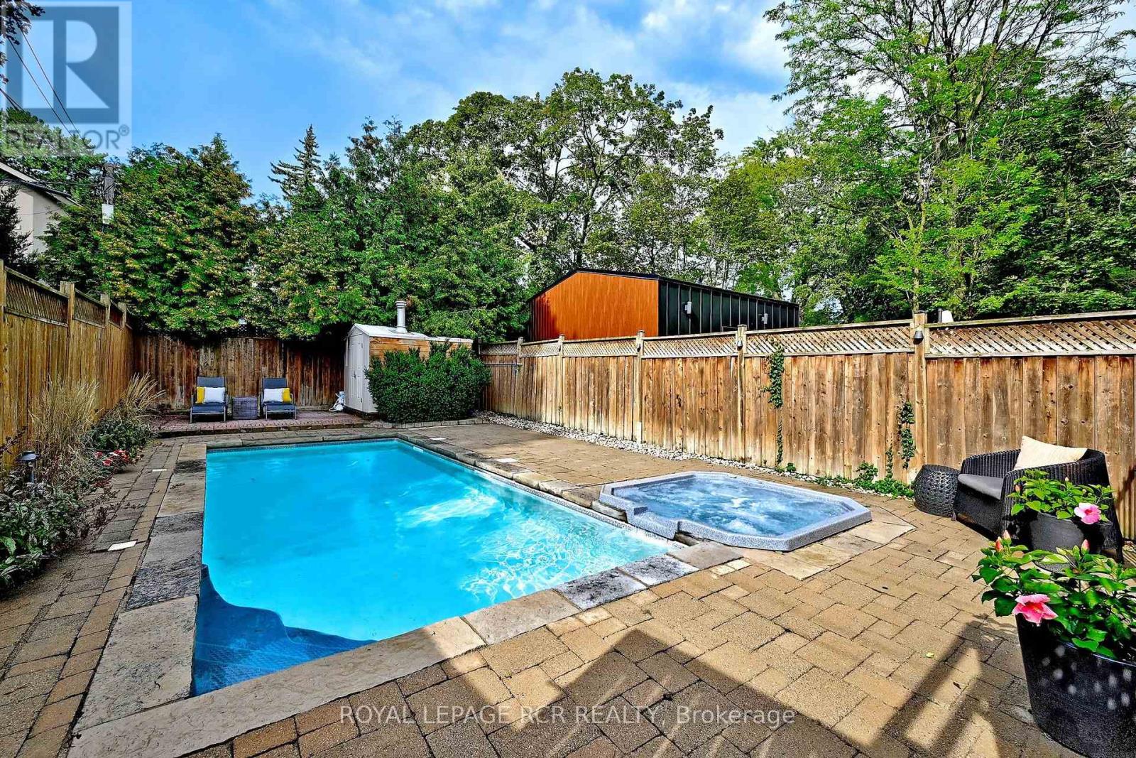 214 Briar Hill Avenue, Toronto, Ontario M4R 1J2 - Photo 38 - C13741056