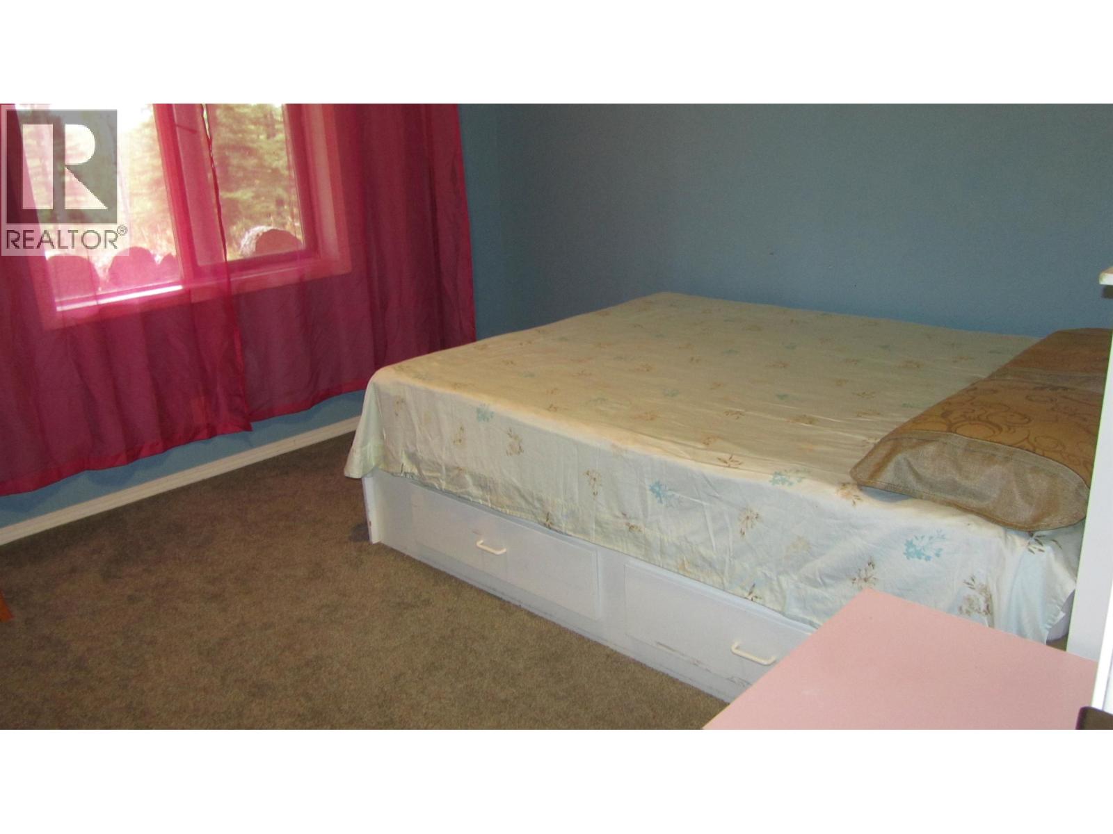 6108 Lone Butte Horse Lake Road, 100 Mile House, British Columbia  V0K 1X3 - Photo 18 - R3161392