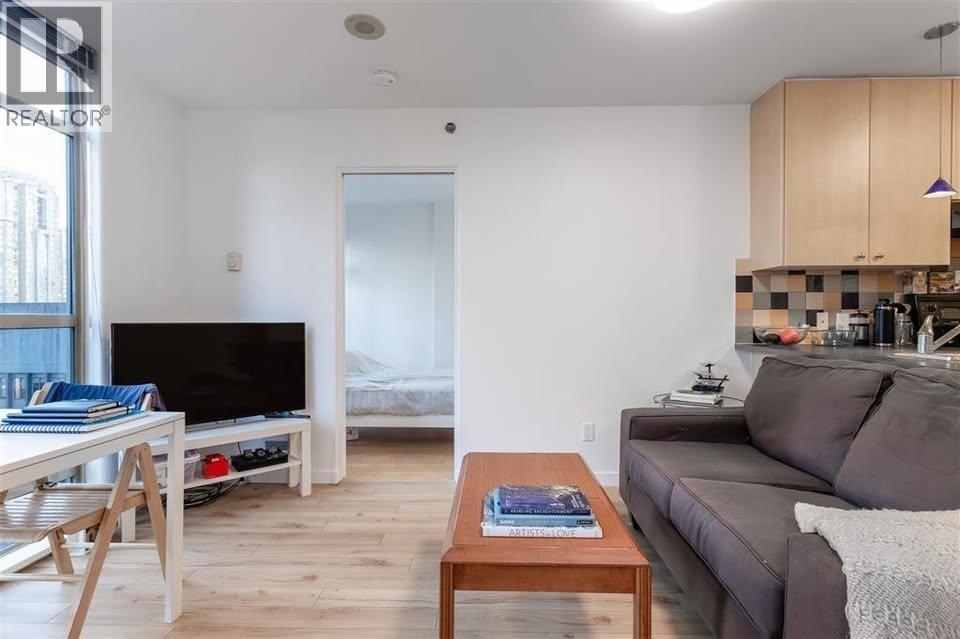 807 819 Hamilton Street, Vancouver, British Columbia  V6B 6M2 - Photo 10 - R3161452