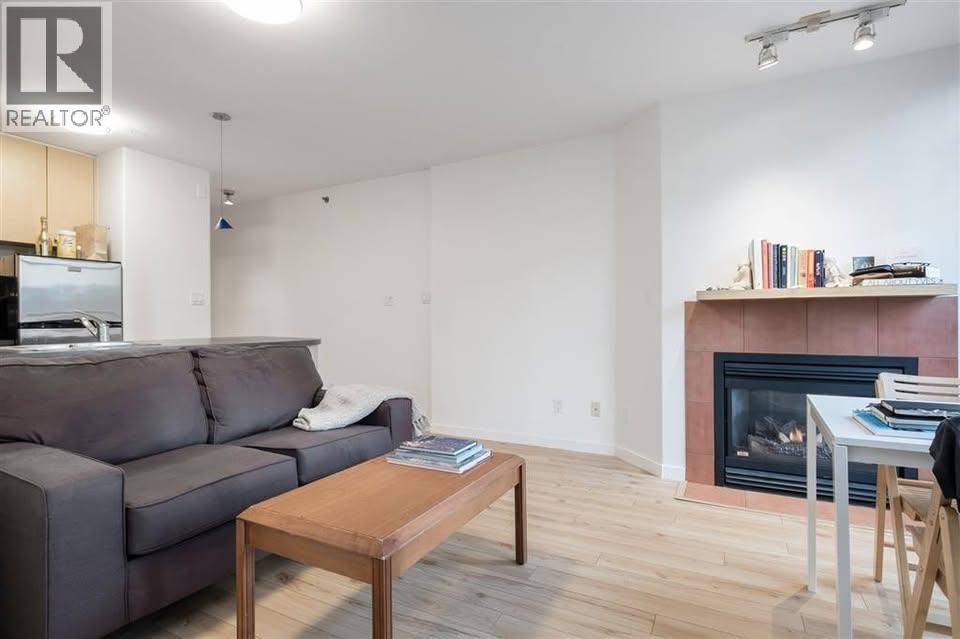 807 819 Hamilton Street, Vancouver, British Columbia  V6B 6M2 - Photo 4 - R3161452