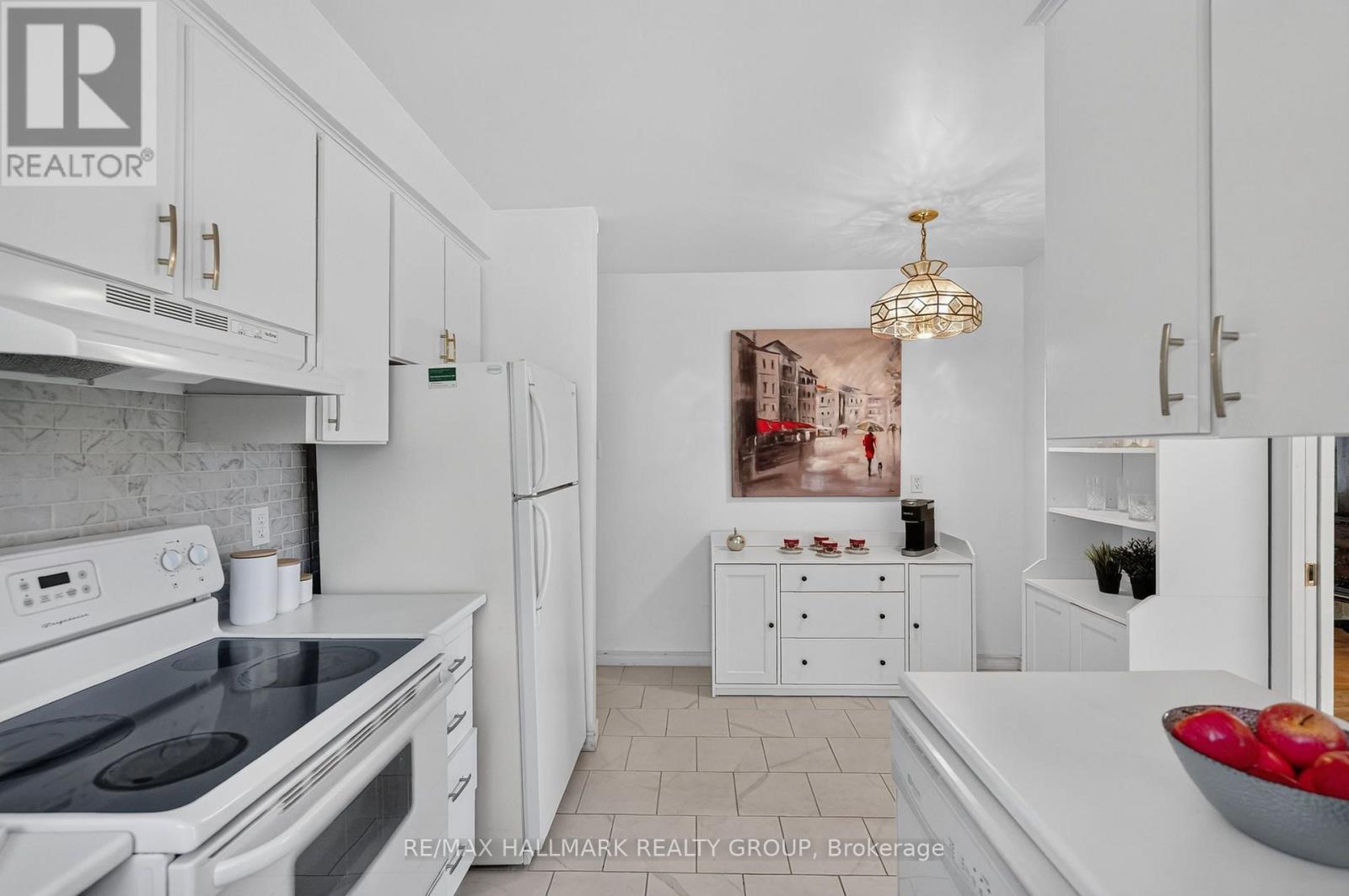 157 Lacroix Avenue, Ottawa, Ontario  K1E 1K2 - Photo 11 - X13743592