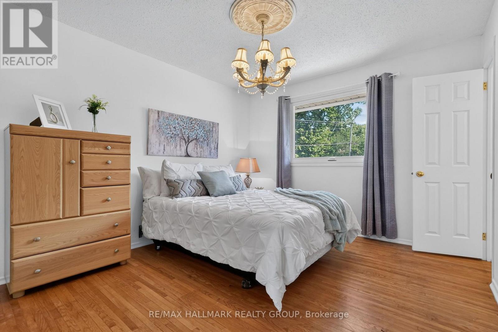 157 Lacroix Avenue, Ottawa, Ontario  K1E 1K2 - Photo 13 - X13743592