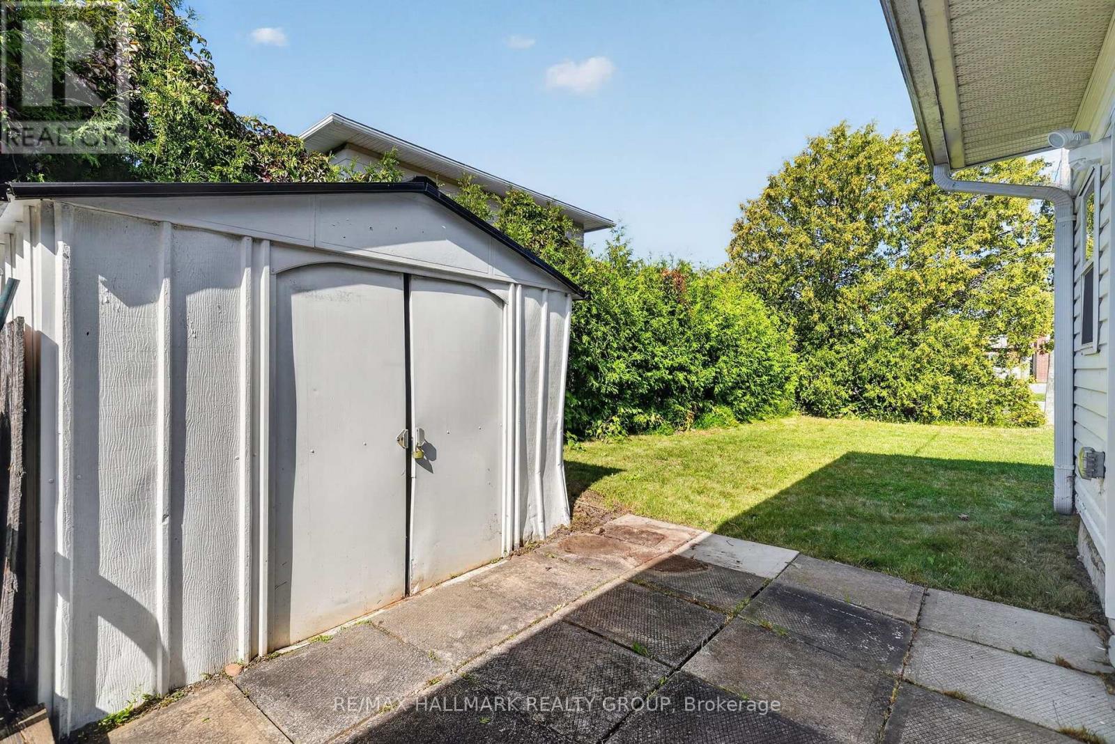157 Lacroix Avenue, Ottawa, Ontario  K1E 1K2 - Photo 31 - X13743592