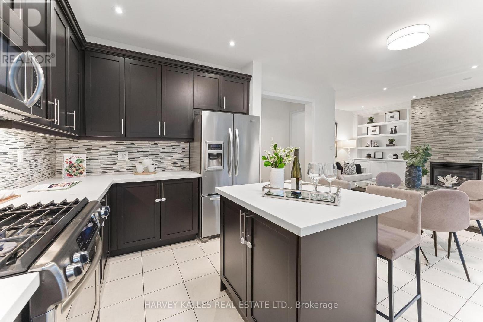 46 Grayleaf Drive, Whitchurch-Stouffville, Ontario  L4A 1S8 - Photo 20 - N13743586
