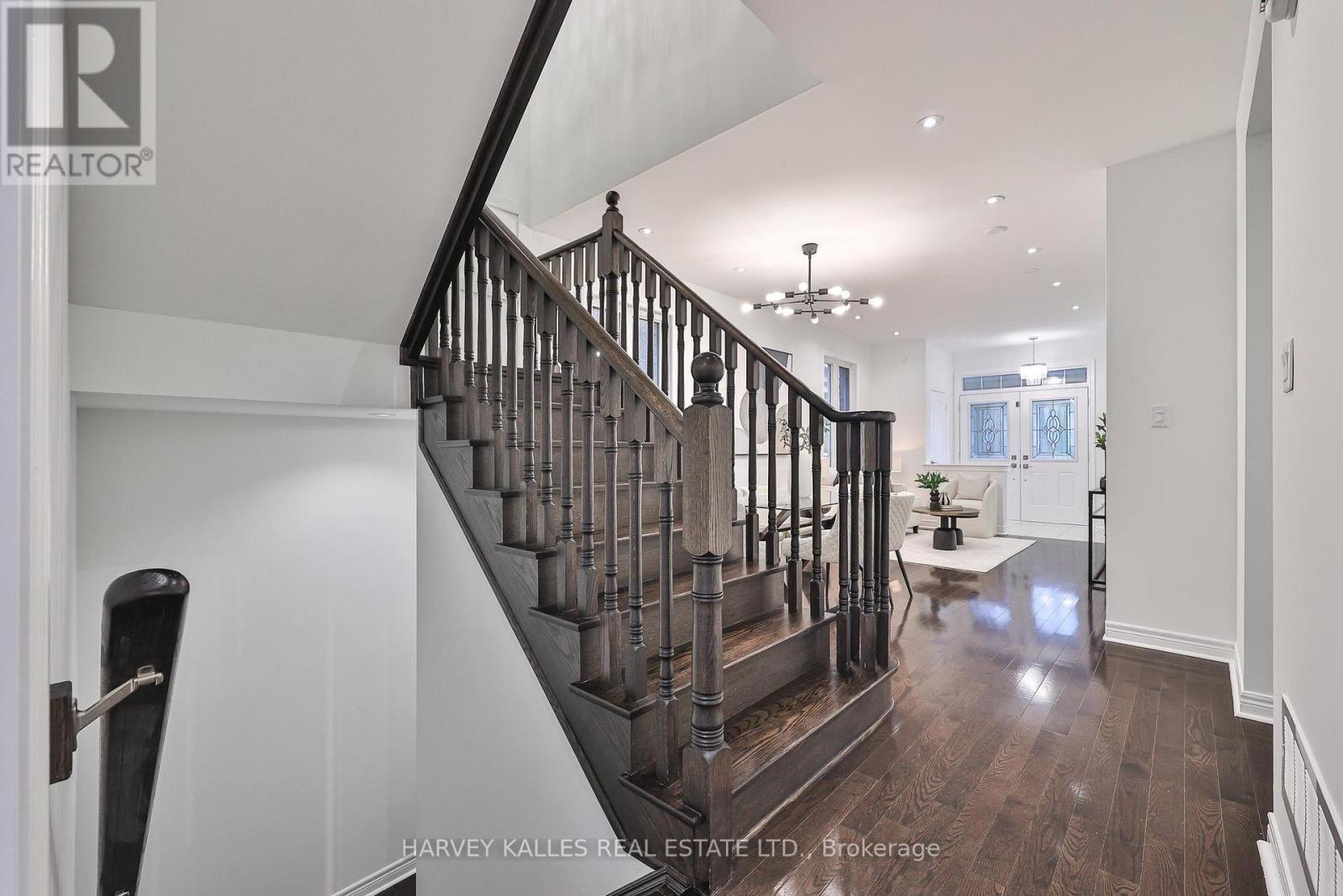 46 Grayleaf Drive, Whitchurch-Stouffville, Ontario  L4A 1S8 - Photo 22 - N13743586