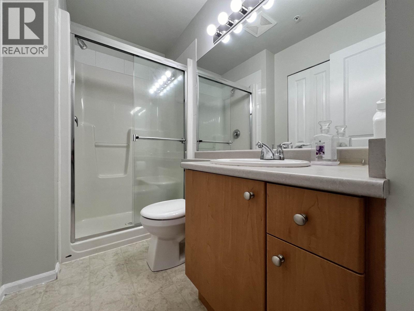 7088 17th Avenue, Burnaby, British Columbia  V3N 1K5 - Photo 15 - R3161493