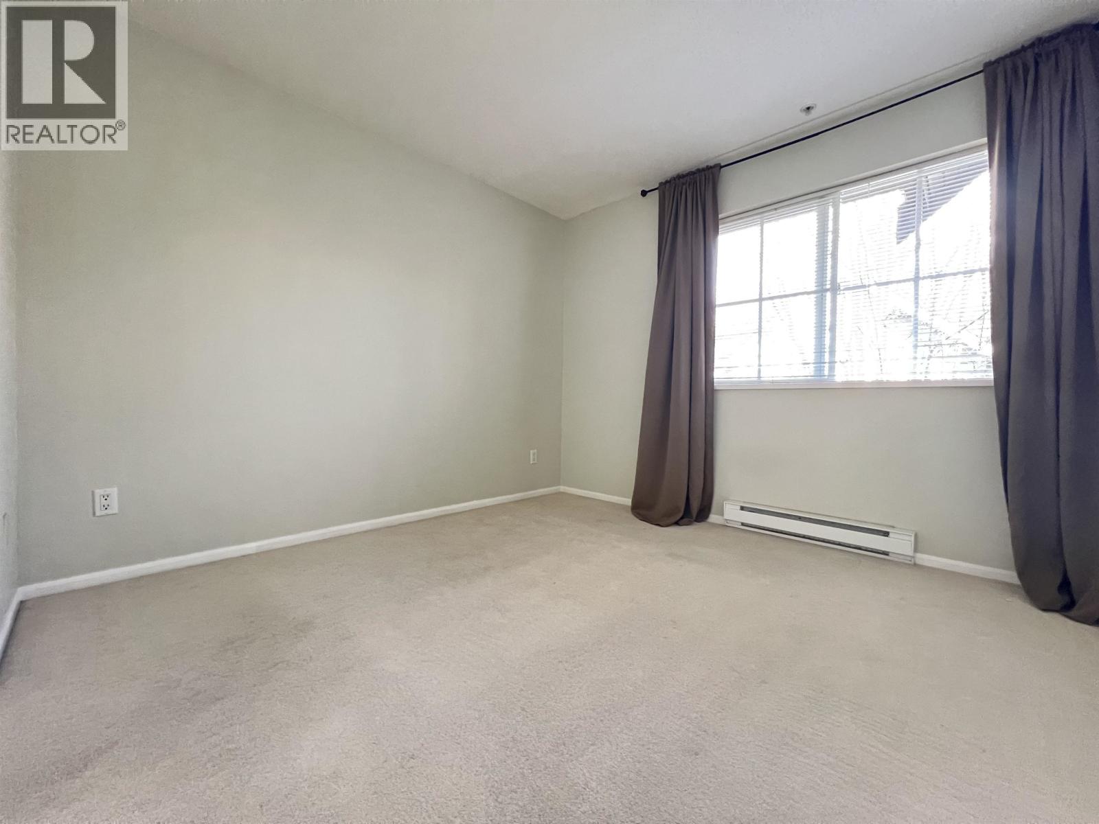 7088 17th Avenue, Burnaby, British Columbia  V3N 1K5 - Photo 9 - R3161493